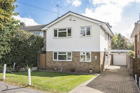 Brookdene Drive, Northwood, HA6 4 bed detached house for sale