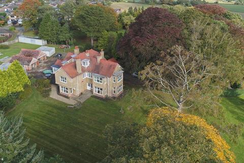 Aston Road, Wem, Shrewsbury 5 bed detached house for sale