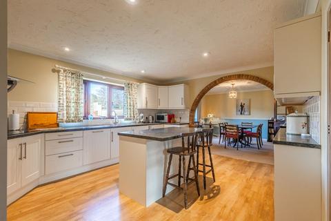 Sheringham 4 bed detached house for sale