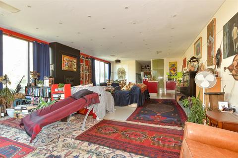 Conyer Quay, Conyer, Kent 2 bed detached house for sale
