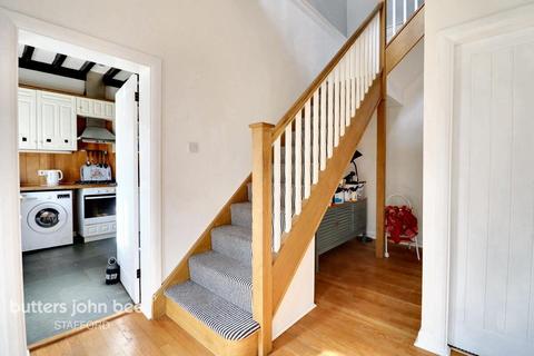 Deanshill Close, Stafford 5 bed detached house for sale