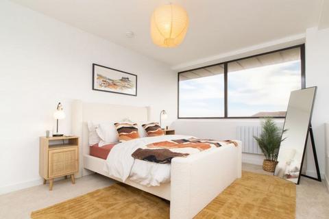 Wraik Hill, Whitstable, Kent, CT5 1 bed flat for sale