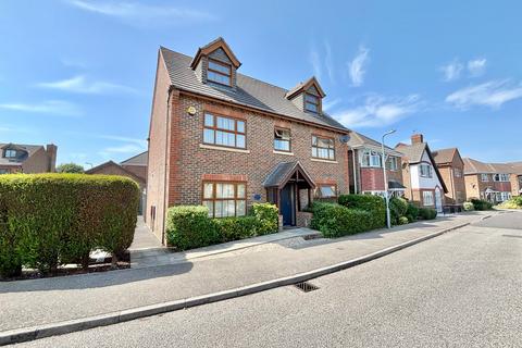 Hornbeam Avenue, Bexhill