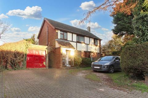 Silver End Road, Haynes, MK45 4 bed detached house for sale