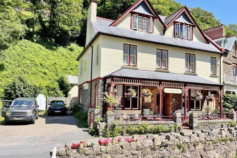 Lorna Doone House, Lynmouth 8 bed semi