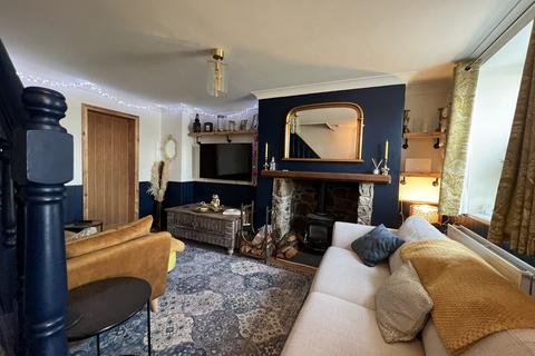 Bodffordd, Llangefni, Anglesey, LL77 3 bed end of terrace house for sale