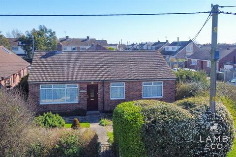 St. Clairs Road, Clacton