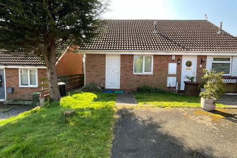 Mildred Way, Rowley Regis B65 1 bed semi