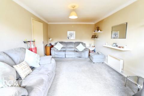 Cheam Road, Sutton 1 bed apartment for sale