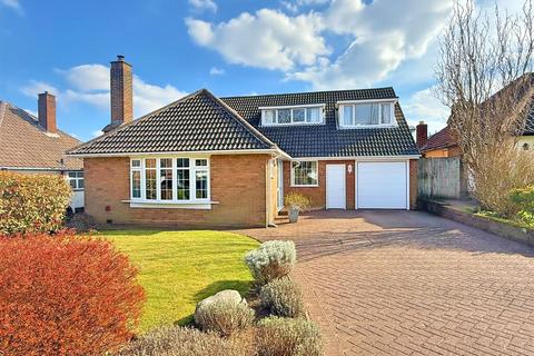 Thornhill Park, Streetly 3 bed detached bungalow for sale
