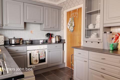 Sundale Drive, Crewe 3 bed semi