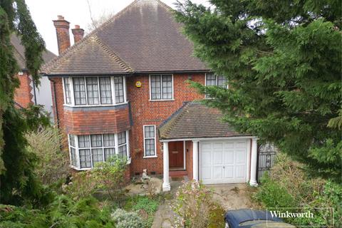 Edgeworth Crescent, London NW4 4 bed detached house for sale