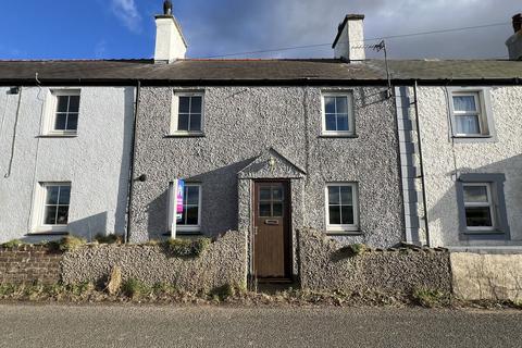 Llangaffo, Gaerwen, LL60 3 bed terraced house for sale
