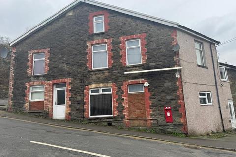 Wood Road, Pontypridd CF37 5 bed end of terrace house for sale