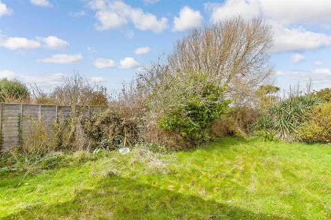 Norfolk Way, Bognor Regis, West Sussex 2 bed chalet for sale