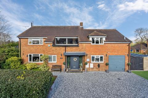 Bridleway, Aylesbury HP22 4 bed detached house for sale
