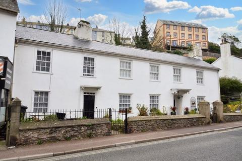 BOLTON STREET, BRIXHAM 2 bed terraced house for sale