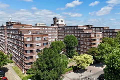 Du Cane Court Balham High Road Balham... 1 bed flat for sale