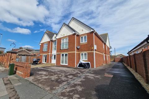 Henderson Road, Hampshire PO4 2 bed apartment for sale