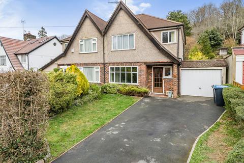 Hillbury Road, Warlingham CR6 3 bed semi