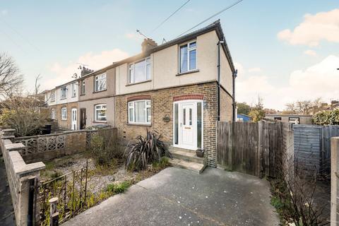 Park Road, Swanscombe, Kent, DA10 3 bed end of terrace house for sale