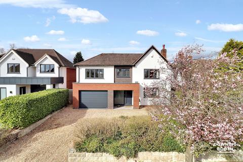 Fosseway, Lichfield WS14 5 bed detached house for sale