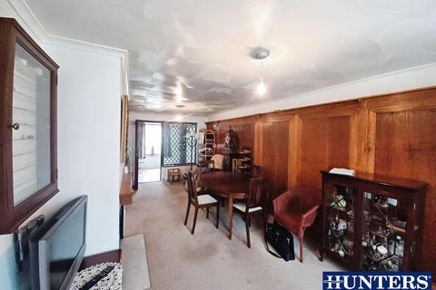 Maunders Close, Chatham 3 bed semi