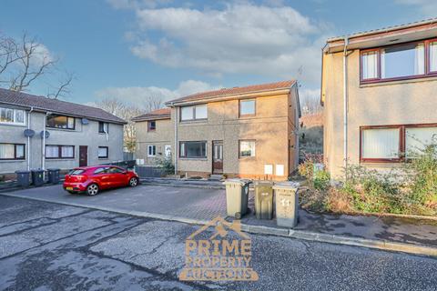 Elgin Court, Dunfermline KY12 2 bed flat for sale