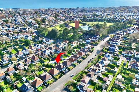 Tuckton Road, Bournemouth, Dorset, BH6 3 bed bungalow for sale