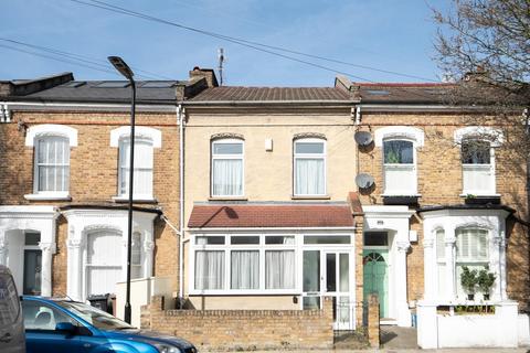 Lavers Road, London, N16 3 bed terraced house for sale