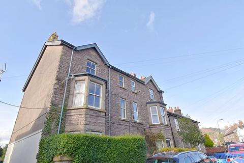 North Street, Abergavenny NP7 3 bed apartment for sale