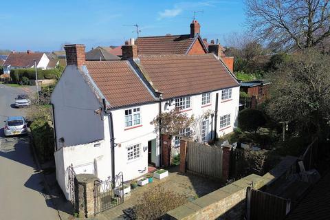 Manor Road, Wales, Sheffield, S26 5PD 2 bed cottage for sale