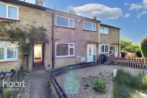 Fastnet Road, Leicester 3 bed terraced house for sale