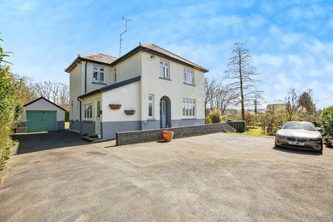 Llanwrda SA19 4 bed detached house for sale
