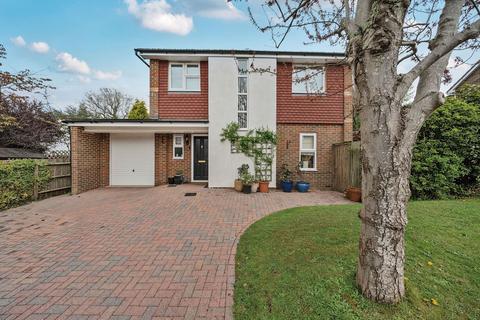 Little Courtlands, Great Courtlands... 3 bed detached house for sale