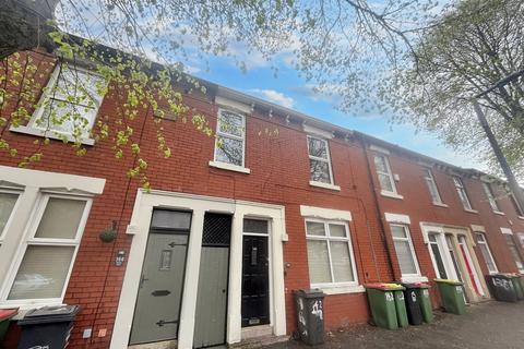 Stocks Road Preston PR2 2JR 3 bed terraced house for sale