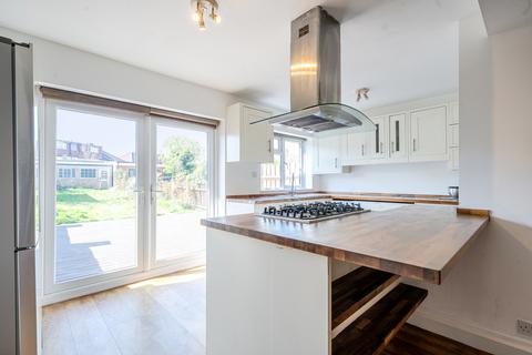 Fairview Crescent, Harrow 3 bed terraced house for sale