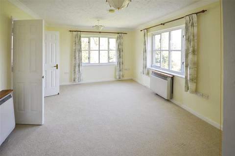 Willow Grange, Hoo ME3 2 bed flat for sale