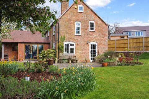 Manor Drive, Stretton on Dunsmore... 3 bed detached house for sale