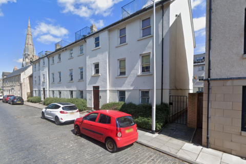 Roxburgh Street, Kelso, TD5 2 bed ground floor flat for sale