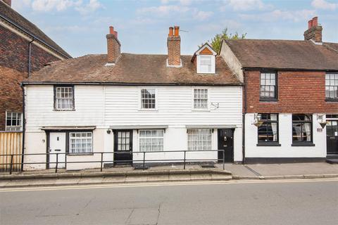 High Street, Wrotham TN15 4 bed semi