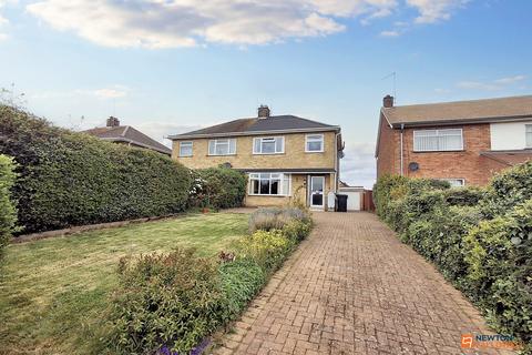 Gunthorpe Road, Gunthorpe... 3 bed semi