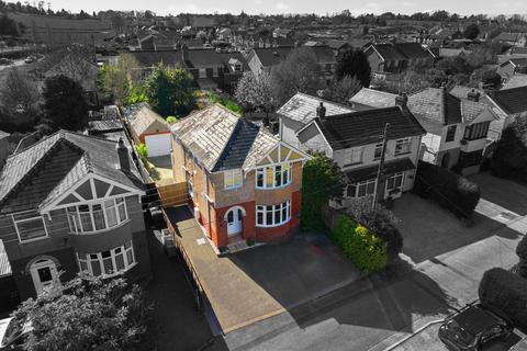 New Road, Dursley GL11 3 bed detached house for sale