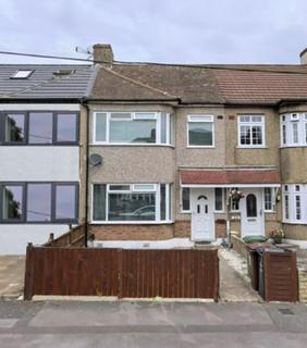Fourth Avenue, Romford, RM7 3 bed terraced house for sale