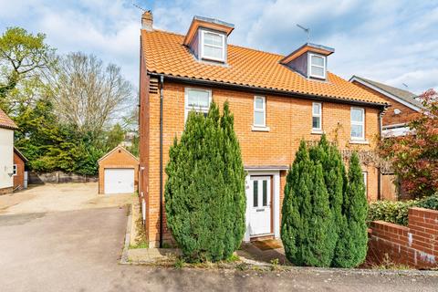 Higham Close, Norwich 3 bed semi