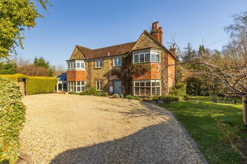 Gosden Common, Bramley, GU5 4 bed semi