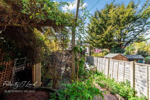 Abernethy Road, London 2 bed apartment for sale