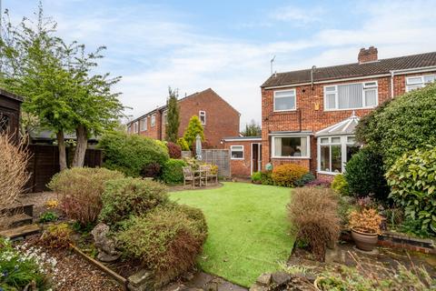 Lynden Way, York 3 bed semi