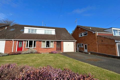 Portland Drive, Stourbridge, DY9 3 bed semi
