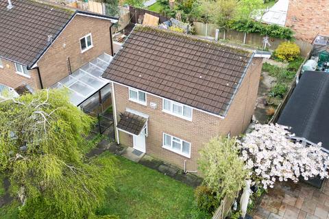 Dundee Close, Fearnhead, WA2 3 bed detached house for sale